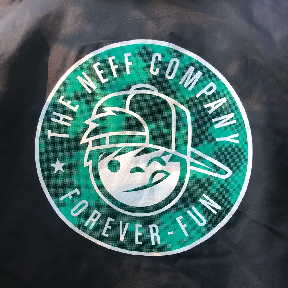 Neff Windbreaker - Picture 4 of 7